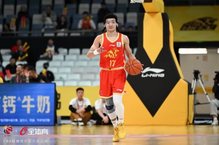 开云APP-常规赛第12轮｜无惧青春风暴 全队沉着应对拿下胜利！