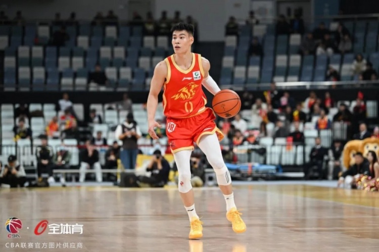 开云APP-常规赛第12轮｜无惧青春风暴 全队沉着应对拿下胜利！