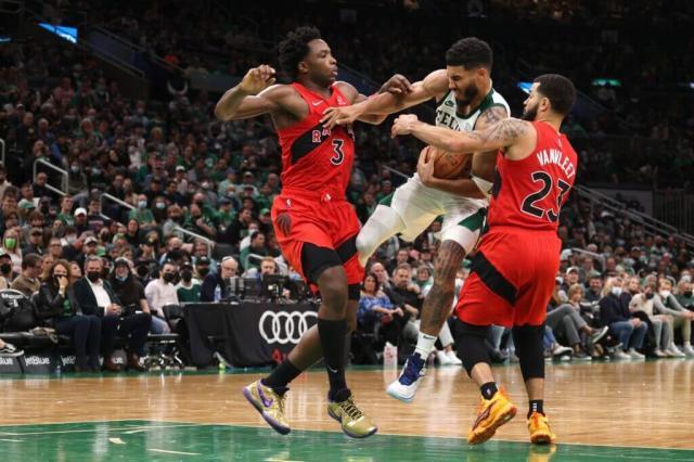 kaiyun-绿军开局两连败！花园主场嘘声四起新帅如坐针毡