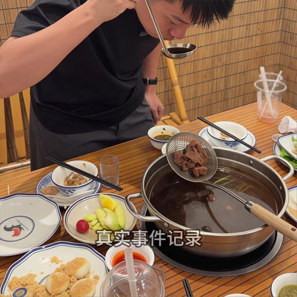 开云下载-白嫖潮汕火锅失控!多位被坑商家再实锤,警方出手,坐牢只是开始
